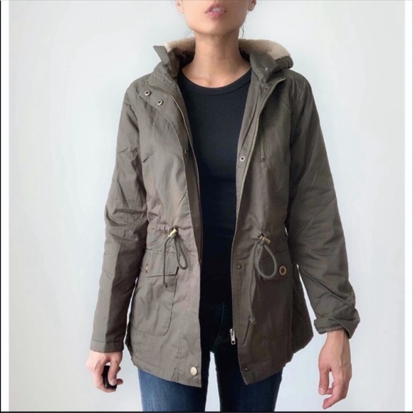 CHICBOMB - Picture 4 of 8